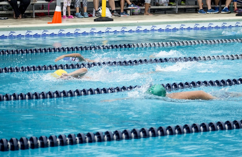 室內恒溫游泳池有哪些優點呢？