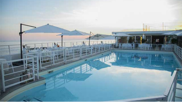 速看，怎么選擇泳池水處理設備？